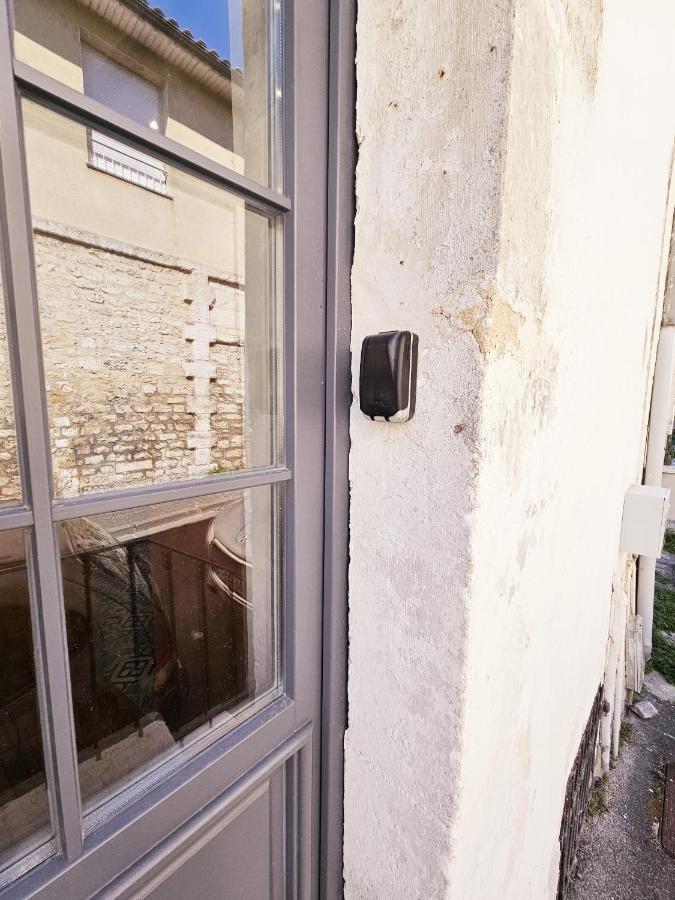 Le Jardin Vert, Paisible Maison De Ville Angoulême Extérieur photo